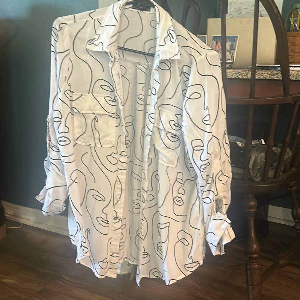 XL 3/4 length sleeve. Like new